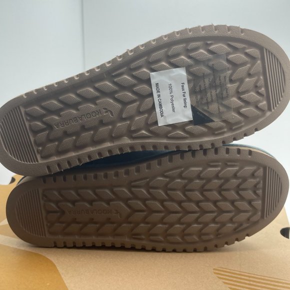 Koolaburra by UGG® | Powder Blue Aribel Short Suede Boot - Women's NWT F… - Picture 7 of 7